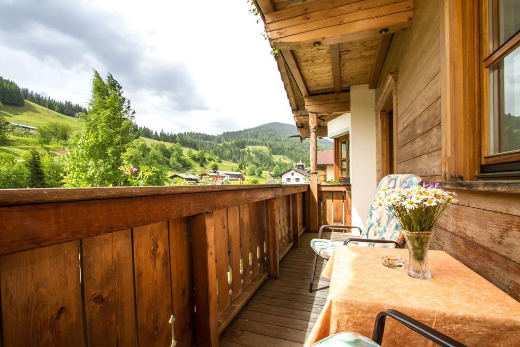Ferienhaus Niedermoser Leogang Exterior foto